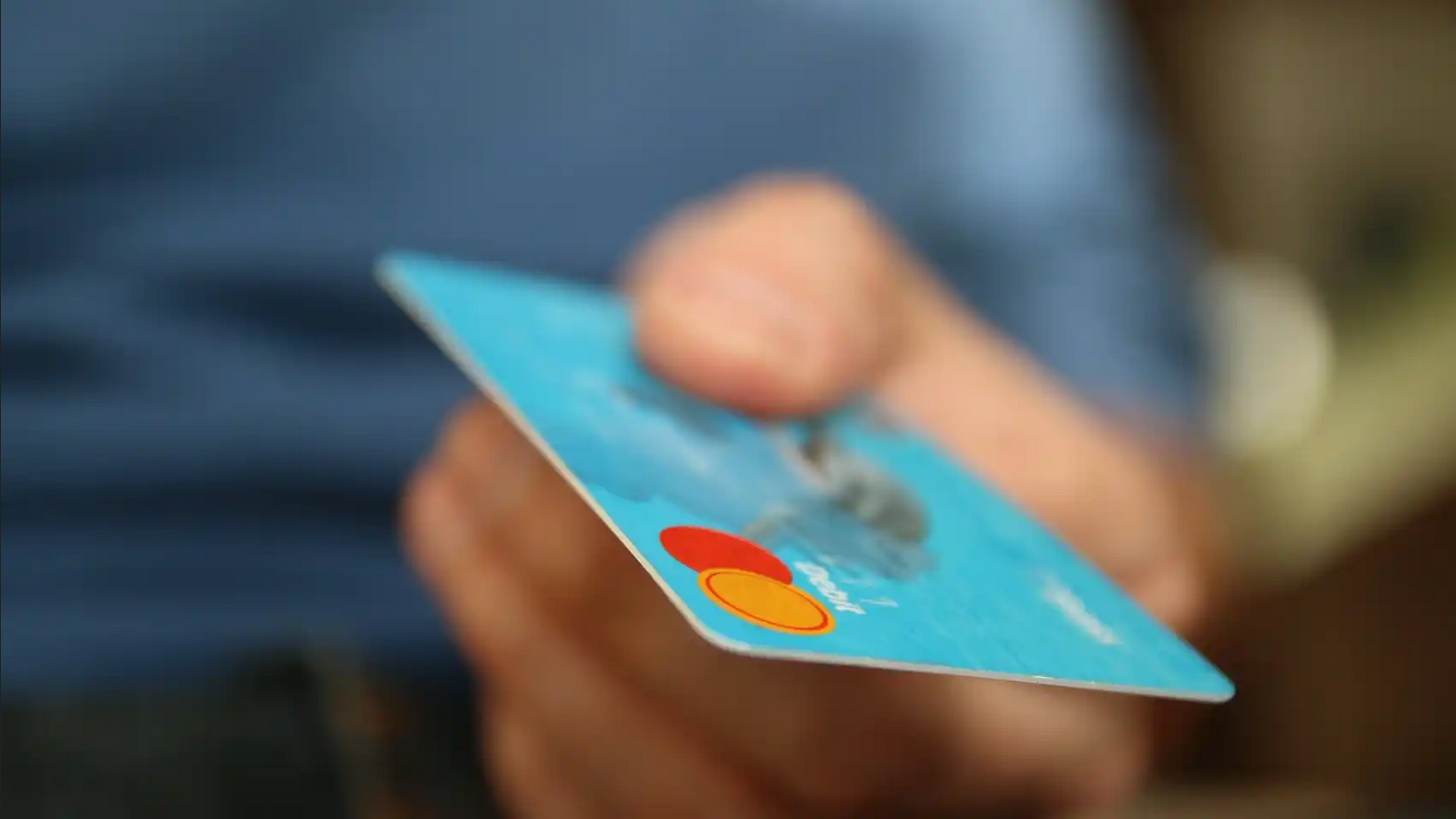 La banca urge al Gobierno a prohibir que las entidades no reguladas puedan dar crédito al consumo en España
